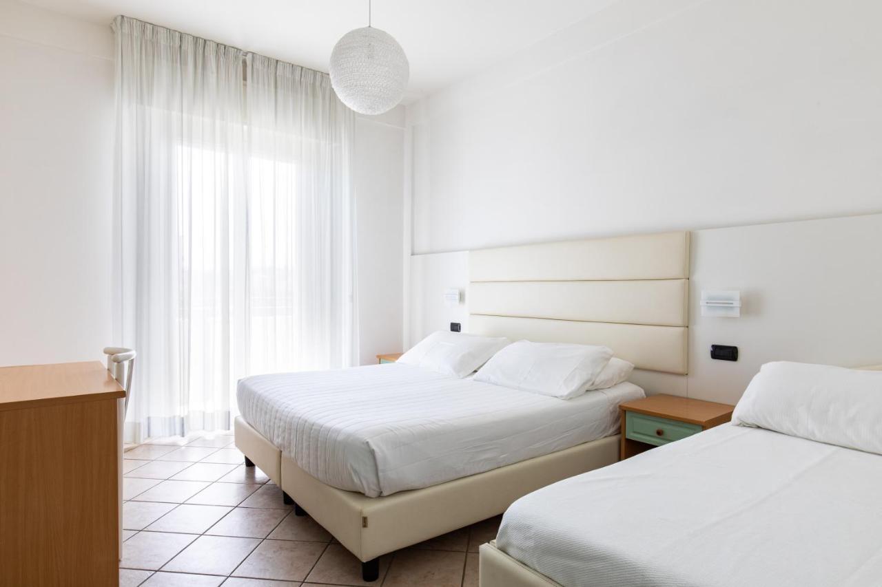 Hotel Palos Rimini Eksteriør bilde
