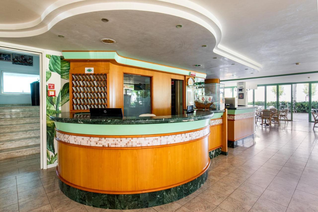 Hotel Palos Rimini Eksteriør bilde