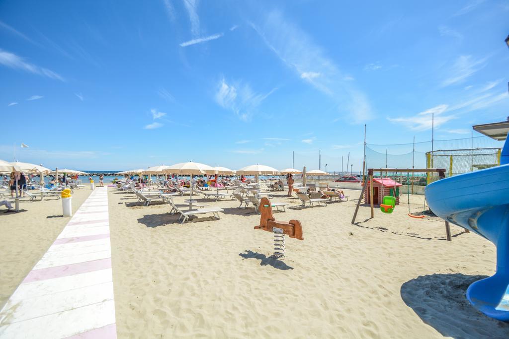 Hotel Palos Rimini Eksteriør bilde